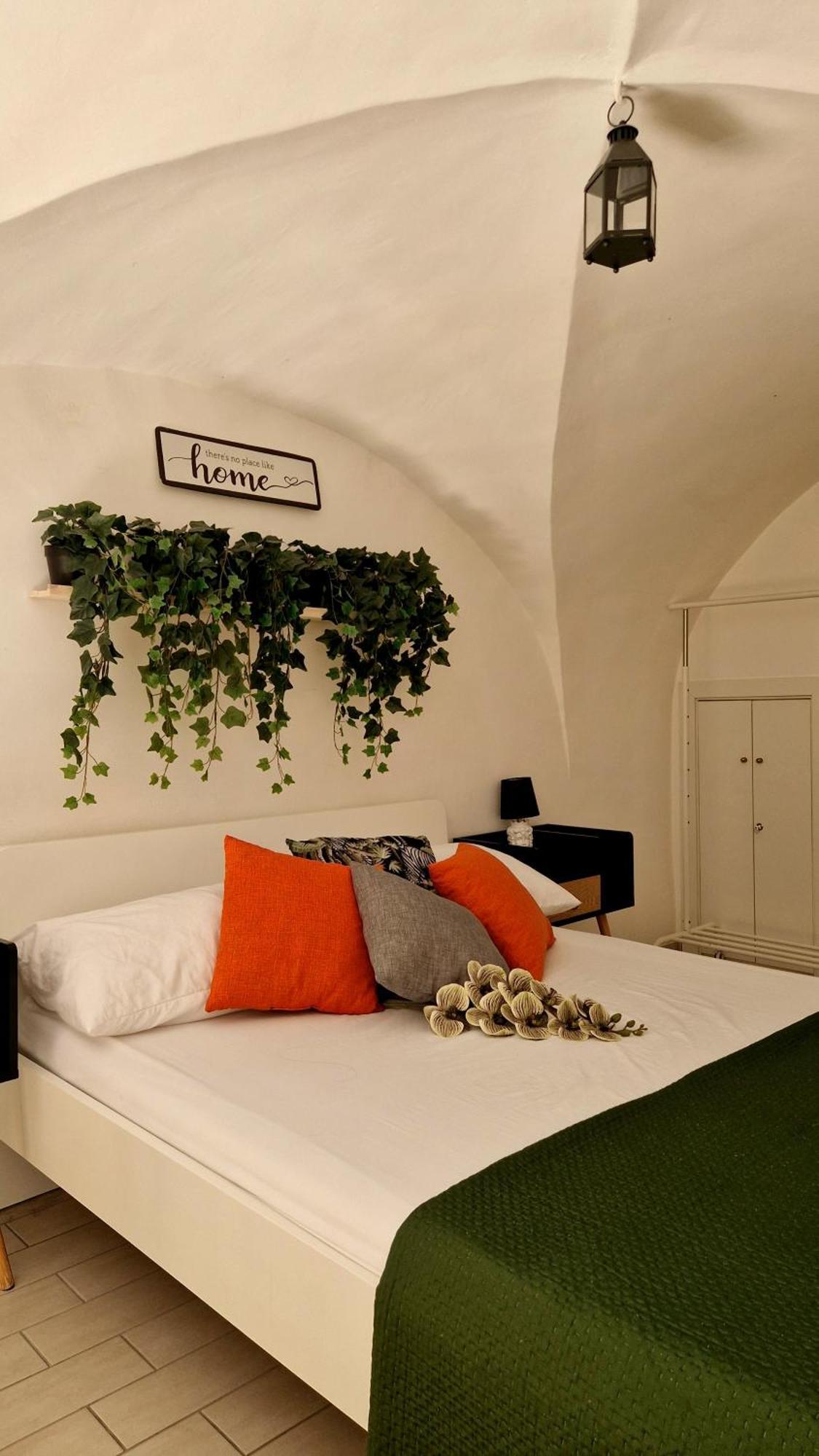 Borgo Santa Caterina - Fiera "Ventotto Holiday Home" كاتانيا المظهر الخارجي الصورة